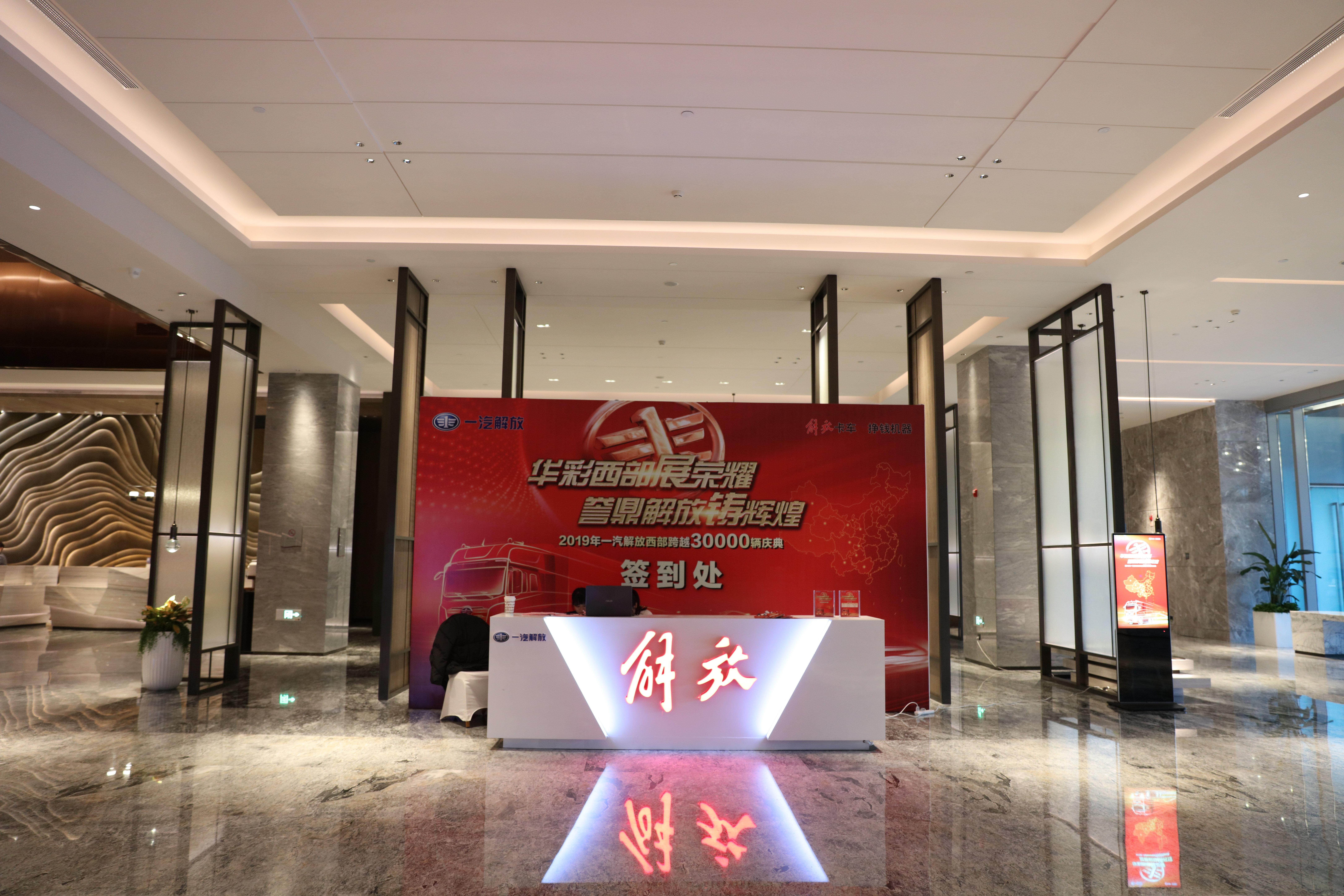 Crowne Plaza Nanning City Center By Ihg Экстерьер фото
